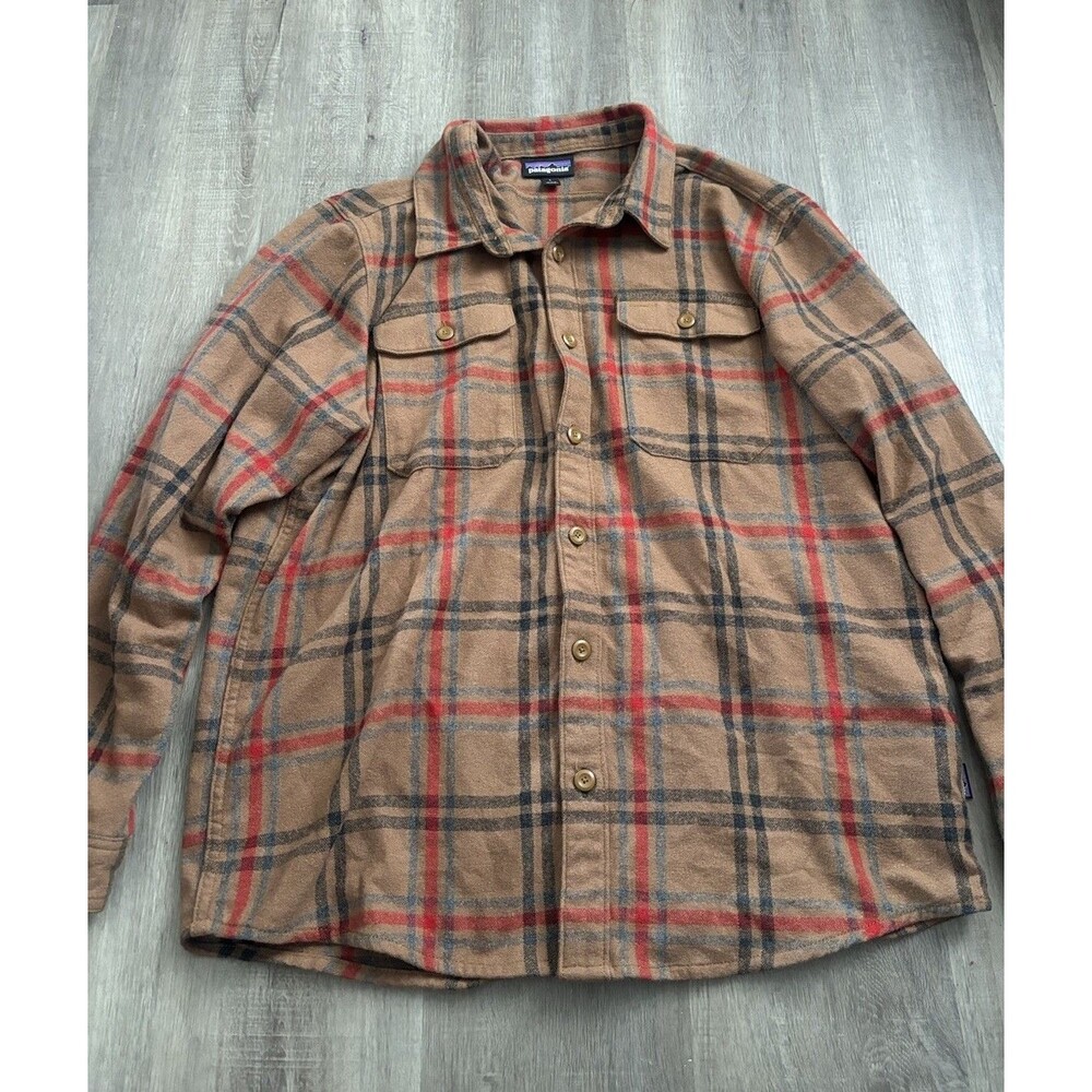 PATAGONIA Mens Wool Plaid  Shirt Size L Button Front Long Sleeve